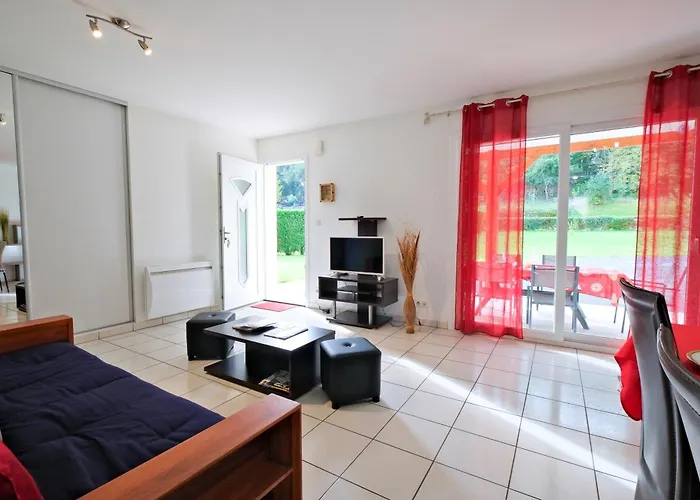 Le Barradis Avec Piscine Et Clim 度假居