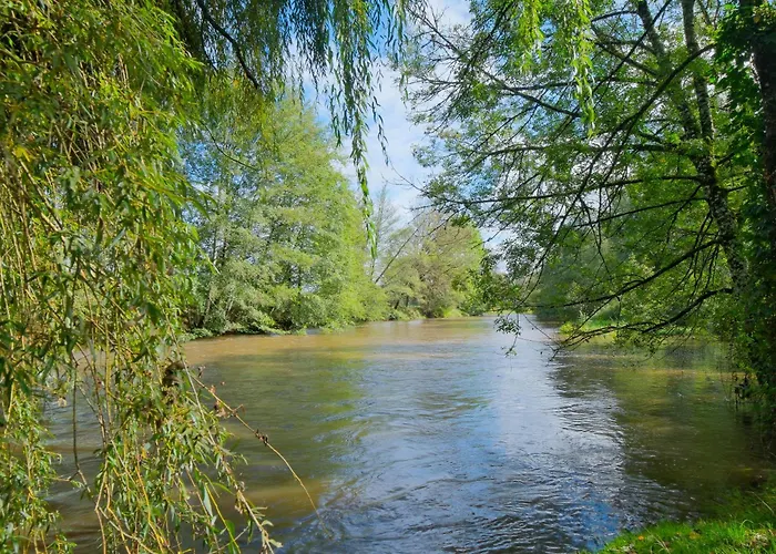 Le Barradis Avec Piscine Et Clim 度假居 *